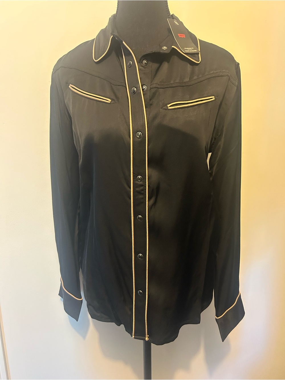 Levi's Black Long-Sleeve Button-Down Shirt with Gold Piping